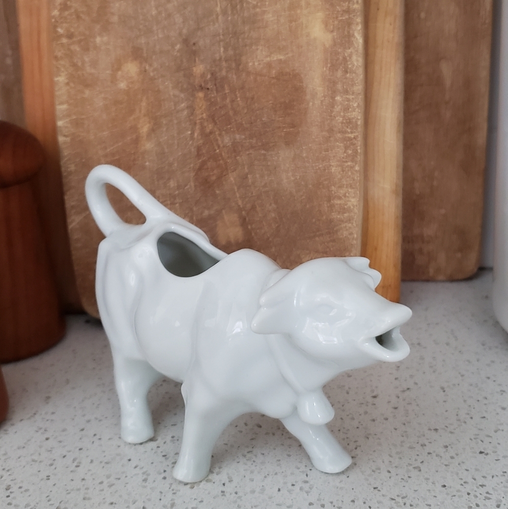 Farmhouse Cow Creamer Holder